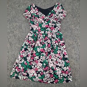 Brooks Brothers | V-Neck Floral Dress |‎ Women’s Size 2 Petite